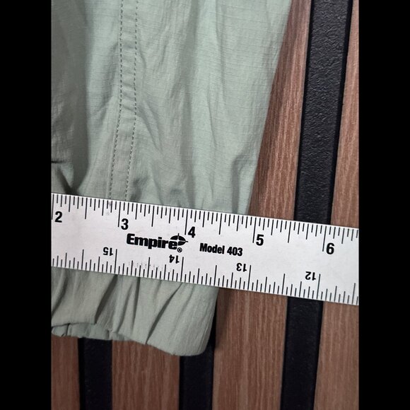 Yogalicious Pants Small Womens Sage Green Nylon Stretch Cargo Joggers - Picture 6 of 7